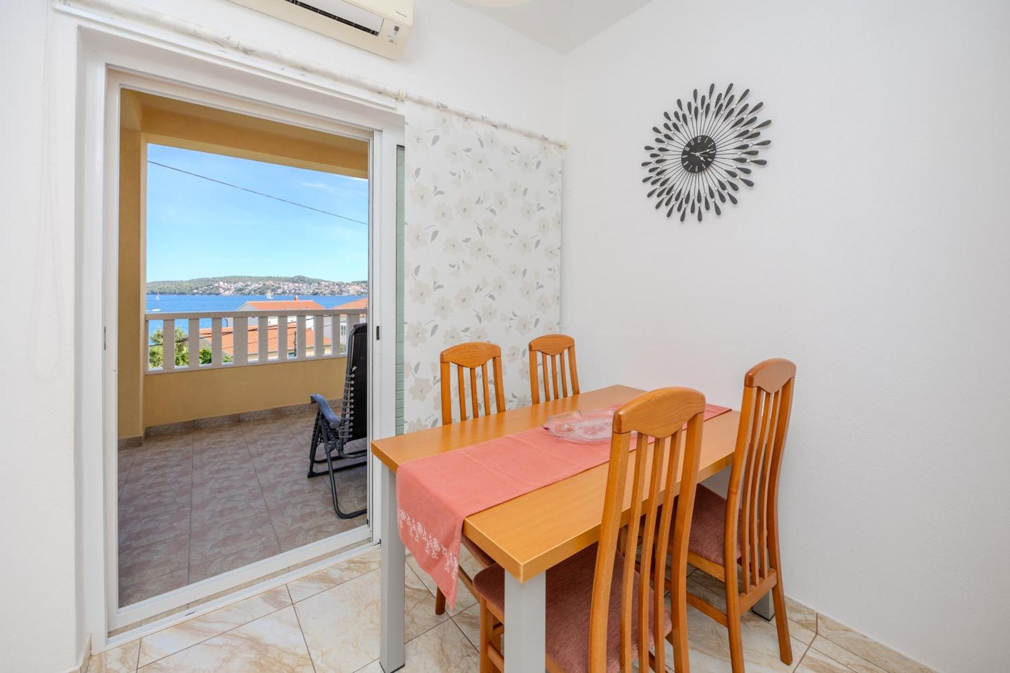 Apartman Markulin Trogir Exterior foto