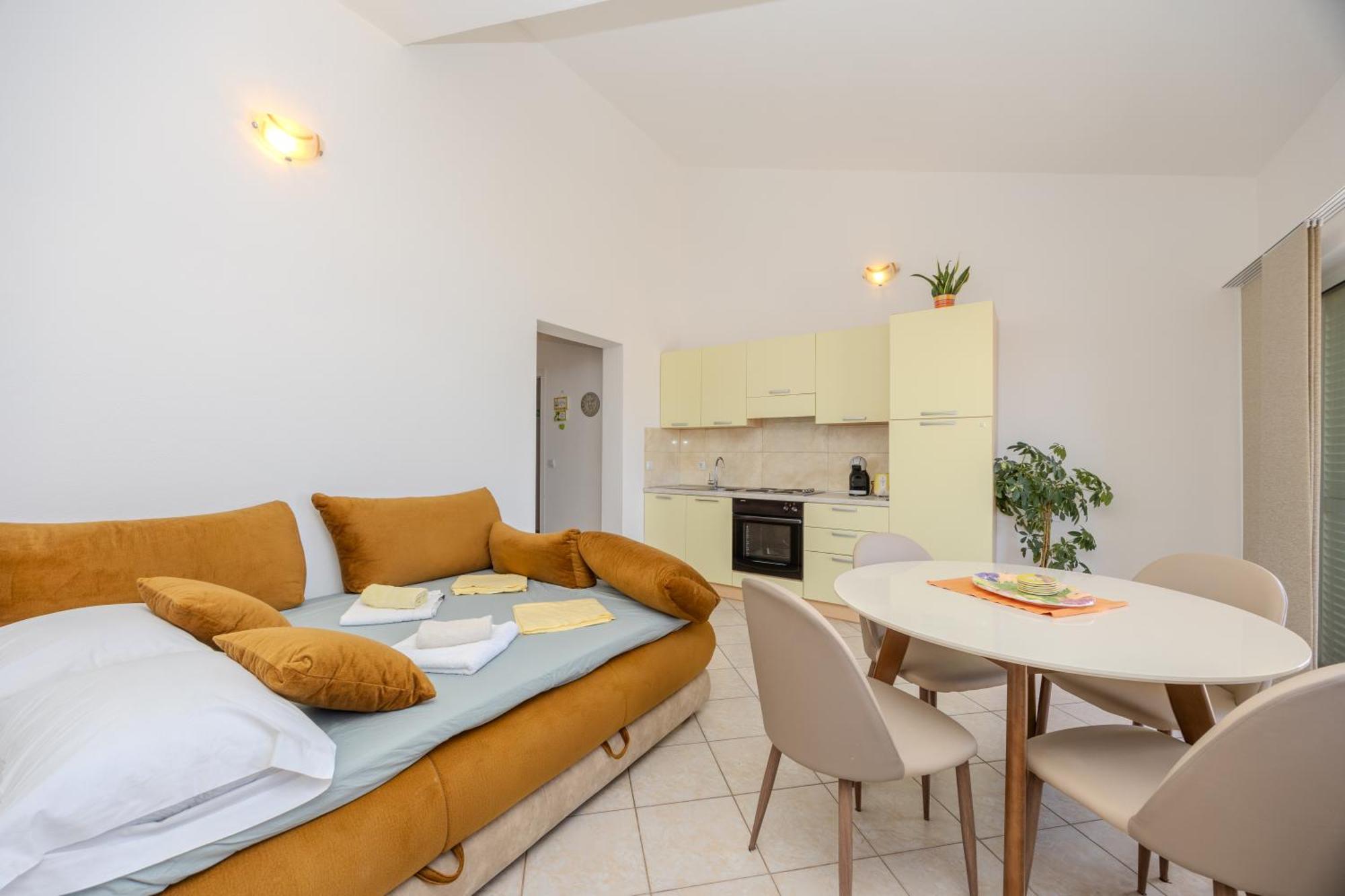 Apartman Markulin Trogir Exterior foto