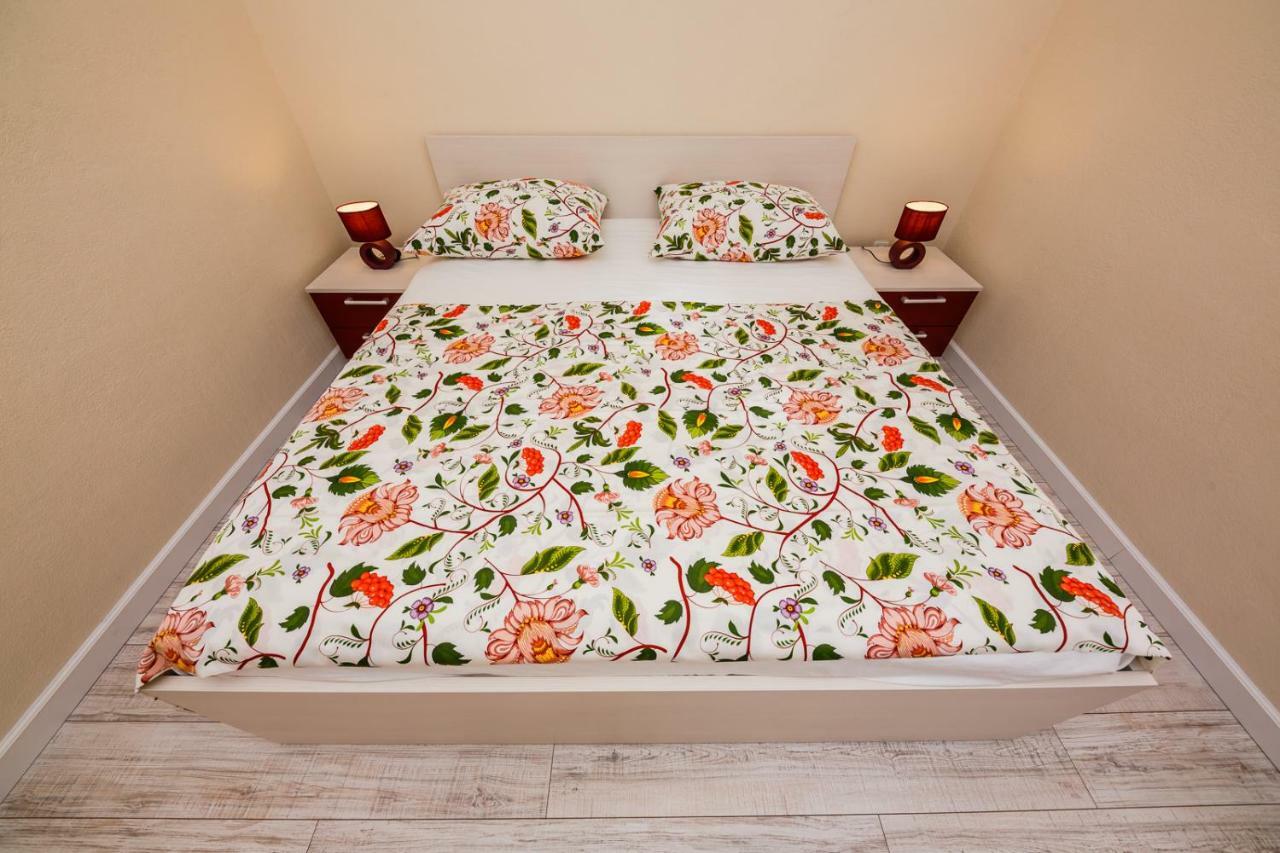 Apartman Markulin Trogir Exterior foto