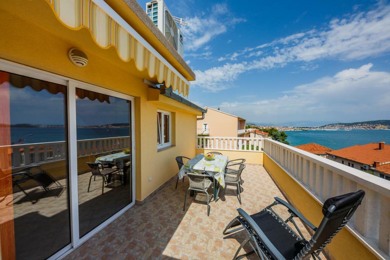 Apartman Markulin Trogir Exterior foto